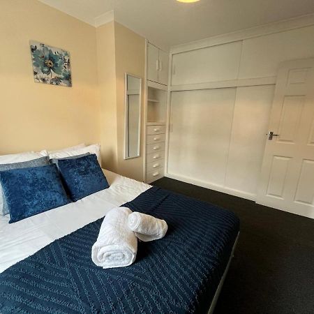 Access To Private Gym Room, 3 Bedrooms, Close To The City Swansea Zewnętrze zdjęcie
